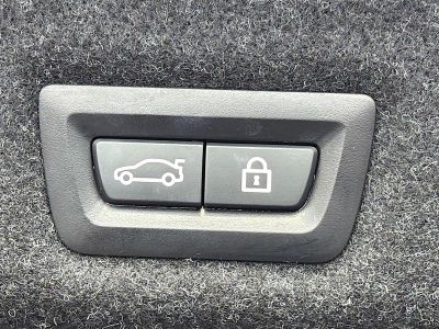 2021 BMW 5 Series — photo 13 view