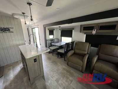 2025 Palomino Puma Destination - Photo 12