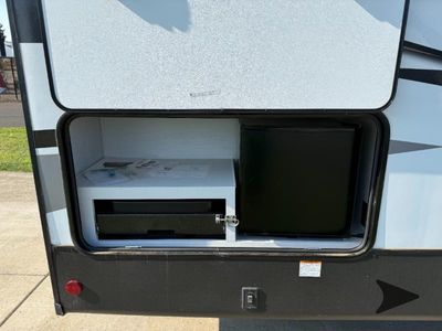 2022 Dutchmen RV Astoria - Photo 10