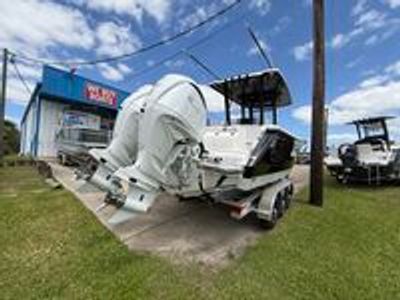 2025 Robalo 270 CC - Photo 4