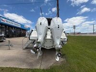 2025 Robalo 270 CC - Photo 5
