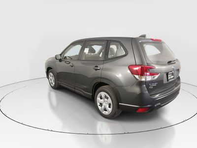 2023 Subaru Forester - Photo 5