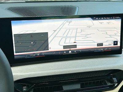 2026 BMW 4 Series — photo 11 view