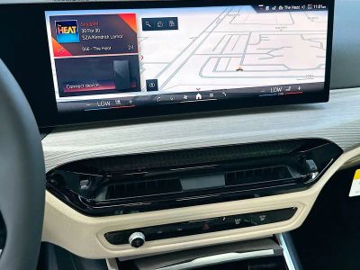 2026 BMW 4 Series — photo 10 view