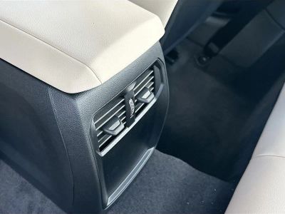 2026 BMW 4 Series — photo 19 view