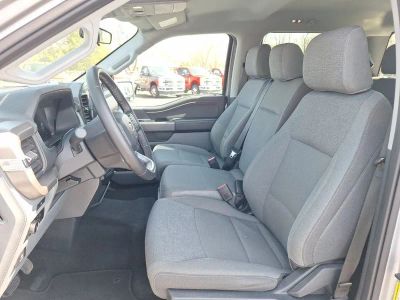 2025 Ford F-150 — interior view