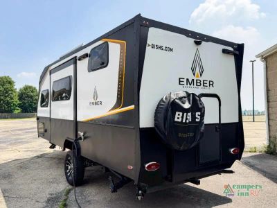 2022 Ember RV Overland Series — photo 7 view