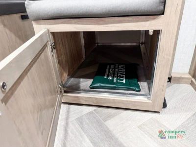 2022 Ember RV Overland Series — photo 41 view