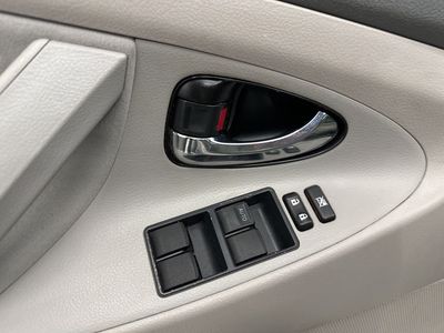 2009 Toyota Camry - Photo 8
