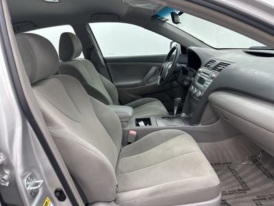 2009 Toyota Camry - Photo 18