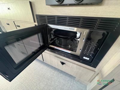 2025 Grand Design Lineage Series M - Photo 27
