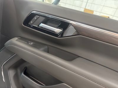 2026 Chevrolet Suburban - Photo 21