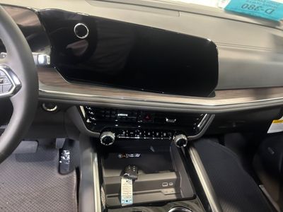 2026 Chevrolet Suburban - Photo 12