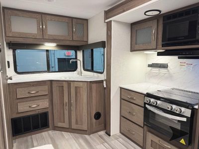 2025 Wayfinder RV GO EXPLORE - Photo 22