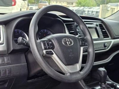 2019 Toyota Highlander - Photo 23