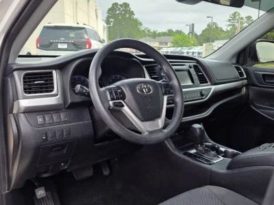 2019 Toyota Highlander - Photo 8
