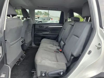 2019 Toyota Highlander - Photo 16