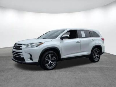 2019 Toyota Highlander - Photo 7