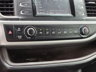 2019 Toyota Highlander - Photo 20
