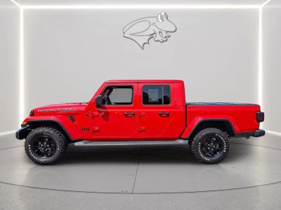 2025 Jeep Gladiator — side profile view
