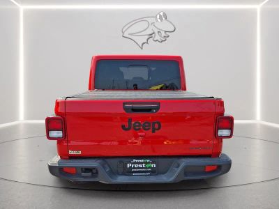 2025 Jeep Gladiator — interior view