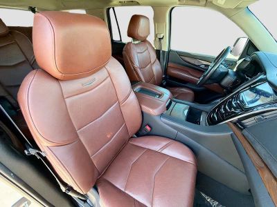 2020 Cadillac Escalade — photo 16 view