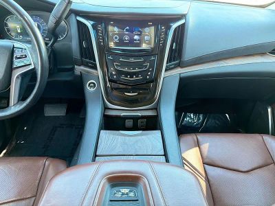 2020 Cadillac Escalade — photo 20 view