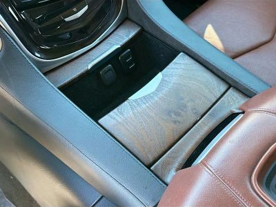 2020 Cadillac Escalade — photo 31 view