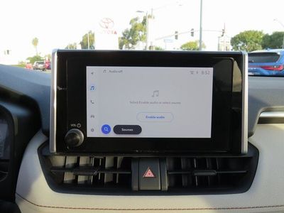 2025 Toyota RAV4 - Photo 28