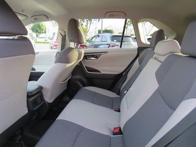 2025 Toyota RAV4 - Photo 56