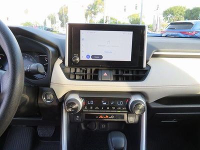 2025 Toyota RAV4 - Photo 62