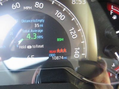 2025 Toyota RAV4 - Photo 38
