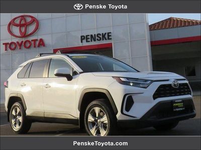 2025 Toyota RAV4 - Photo 39