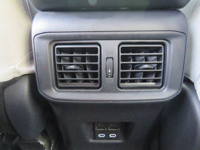 2025 Toyota RAV4 - Photo 19