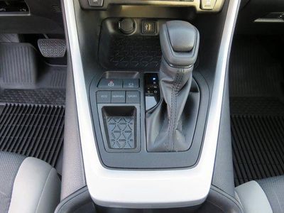 2025 Toyota RAV4 - Photo 61