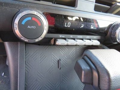 2024 Toyota TACOMA TRD OFFRD — photo 32 view