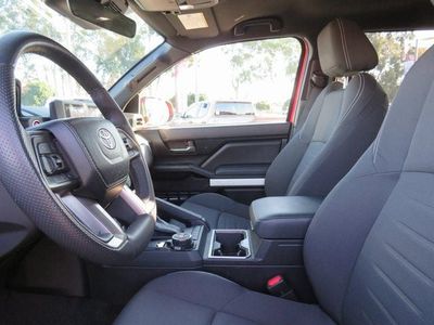 2024 Toyota TACOMA TRD OFFRD — photo 19 view