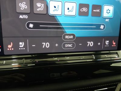 2024 Volkswagen Atlas - Photo 19