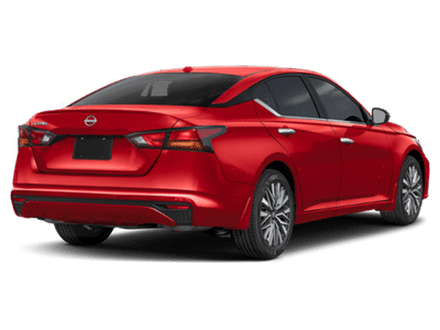2026 Nissan Altima - Photo 2