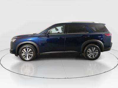 2024 Nissan Pathfinder — interior view