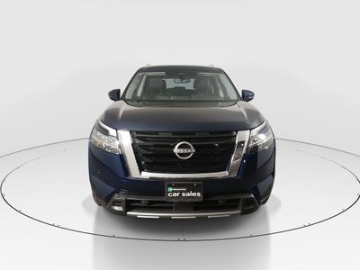 2024 Nissan Pathfinder — side profile view