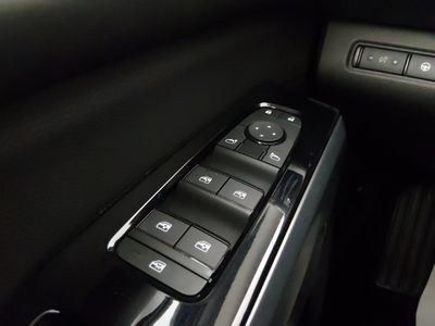 2024 Nissan Pathfinder — photo 22 view