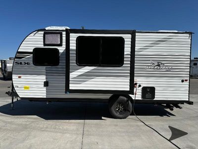 2025 Jayco Jay Flight SLX - Photo 6