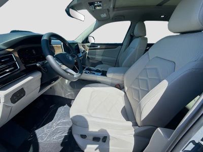 2026 Volkswagen Atlas — photo 16 view