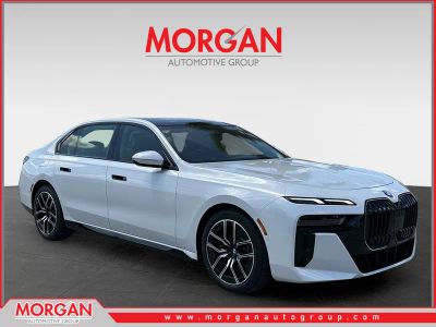 2026 BMW 7 Series 740i xDrive in White — front three-quarter view