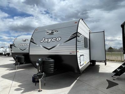 2025 Jayco Jay Flight SLX - Photo 2