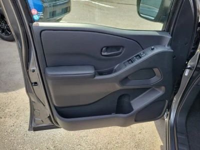2026 Nissan Frontier — detail view