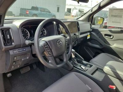 2026 Nissan Frontier — photo 7 view