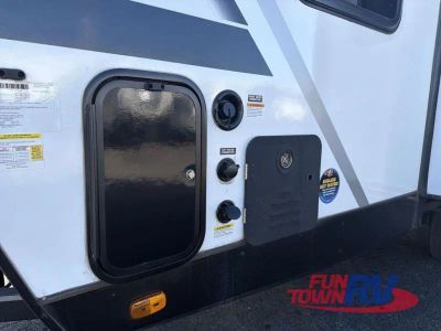 2025 Keystone RV Coleman Legacy - Photo 28