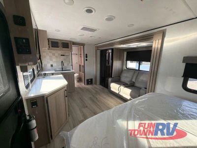 2025 Keystone RV Coleman Legacy - Photo 10